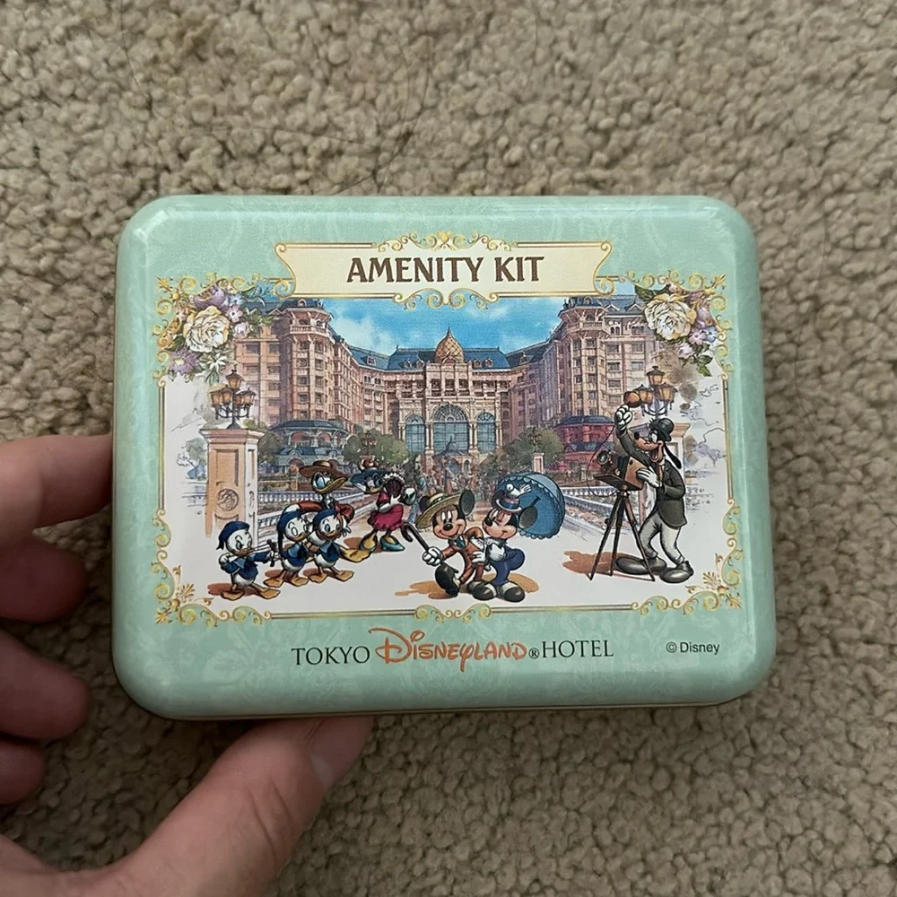 💜5 for $25 New! Tokyo Disneyland hotel amenity kit with tin